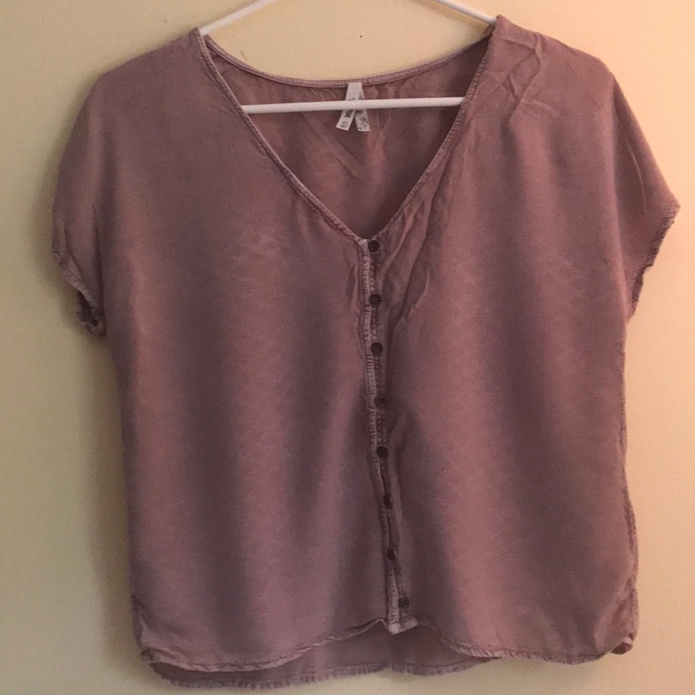 flowy t-shirt